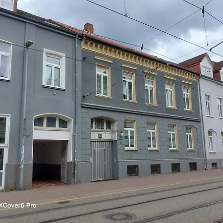 Dachgefluester Schwerin (Mecklenburg-Vorpommern)