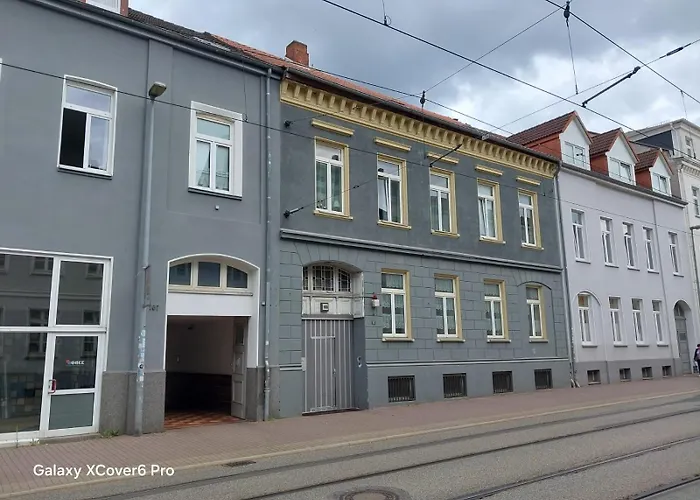 Dachgefluester Schwerin (Mecklenburg-Vorpommern)