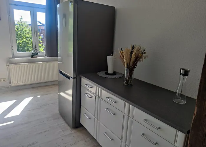 Dachgefluester Schwerin (Mecklenburg-Vorpommern)